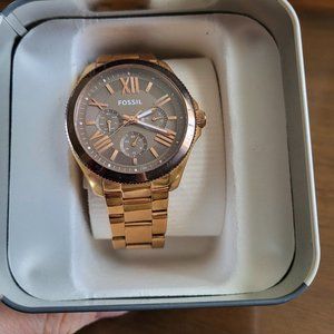 Rose Gold Fossil Watch